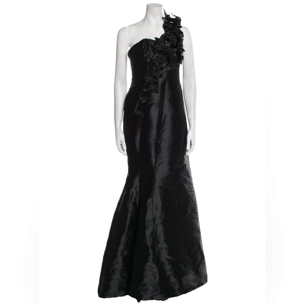 Angel Sanchez Black Floral Embellished One Shoulder Silk Evening Gown EUC Size 8